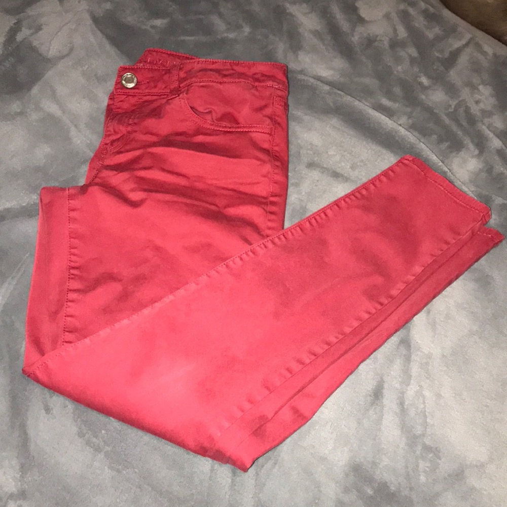 American Eagle Red Super Stretch Jegging